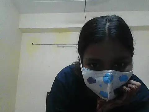 luvshanaya stripchat live cam model