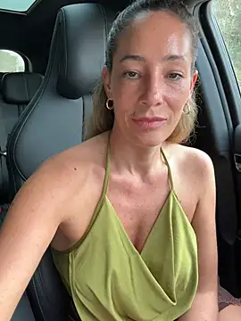 SweetAlegra_ stripchat live cam model