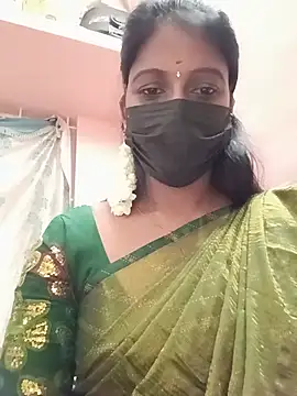 Tamil-pooja stripchat live cam model