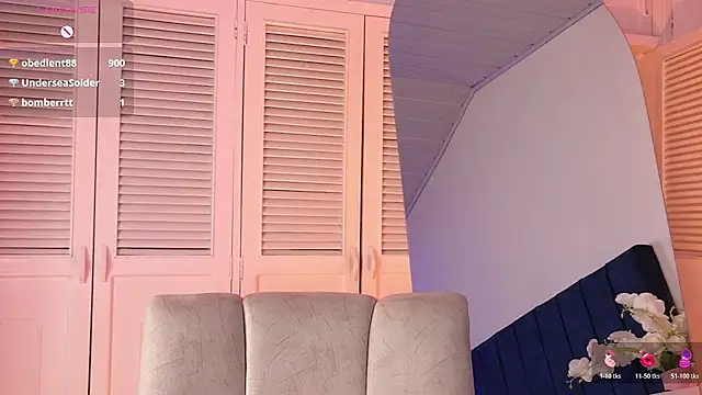 Katiaa_n stripchat live cam model
