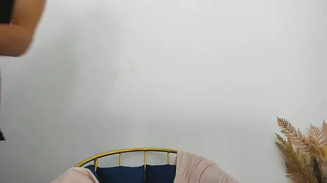 Alyssa_Ella stripchat live cam model