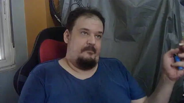 porkorossy stripchat live cam model
