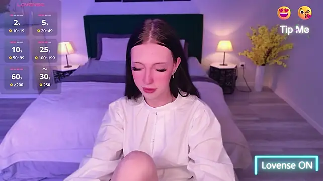 AlexisBliss stripchat live cam model