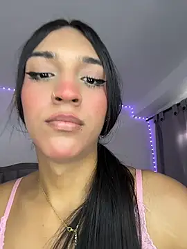 Brittany_herrera stripchat live cam model