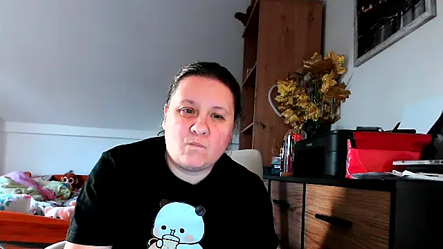 ReifeVenna stripchat live cam model