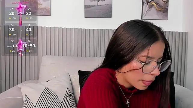 Luna_Millers stripchat live cam model
