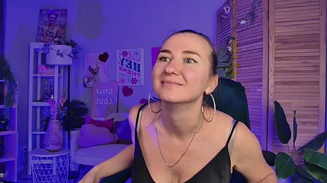 Golden_Dragon stripchat live cam model