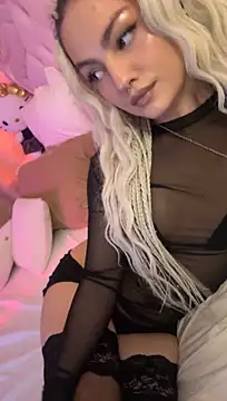 LeraFox stripchat live cam model