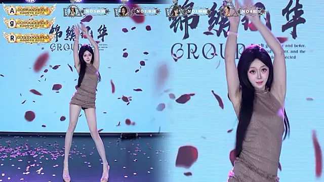 TA-001 stripchat live cam model