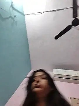 Pretty-girl43 stripchat live cam model