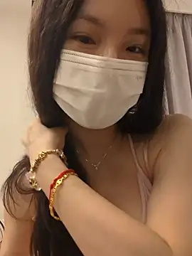 TW_zhuzhu123 stripchat live cam model