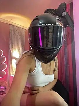 Katemos_st stripchat live cam model
