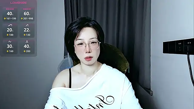 lin_lin_520_520 stripchat live cam model