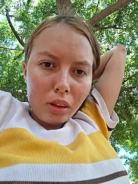 Khelmi stripchat live cam model