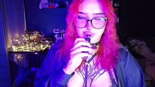Janelyyy stripchat live cam model