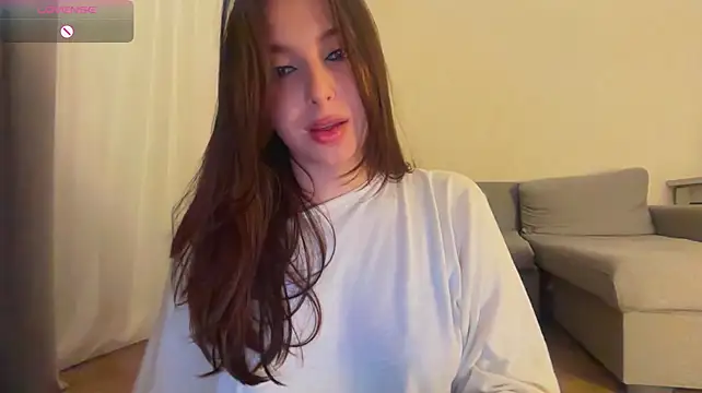 shadowLilyy stripchat live cam model