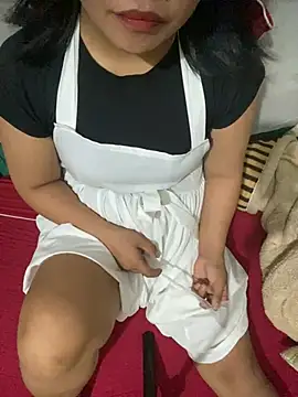 Nganhelmet stripchat live cam model