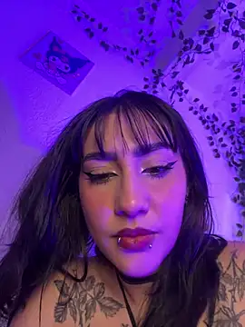 Baby_bansheee stripchat live cam model