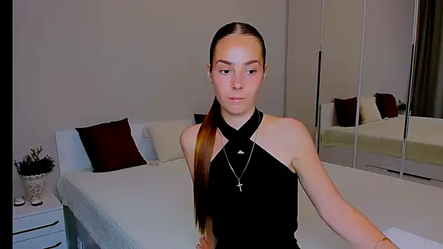Maddy_Wood_ stripchat live cam model