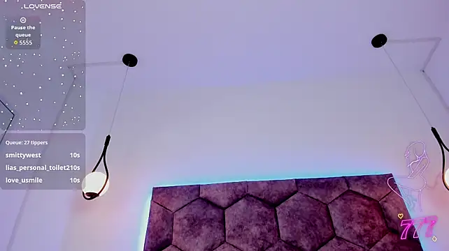 mavis_adams_ stripchat live cam model