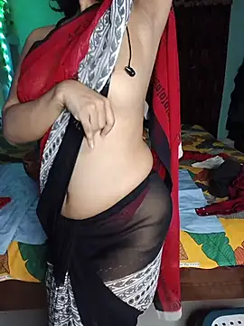 Sexy_Jarah stripchat live cam model