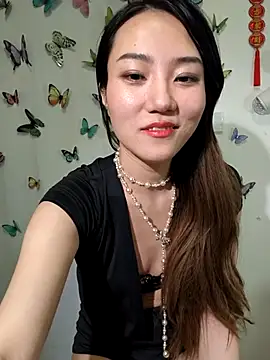 Xiaxia-a stripchat live cam model