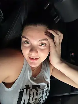 Eva_stark10 stripchat live cam model