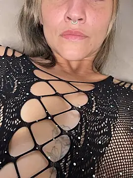 Feetgat stripchat live cam model