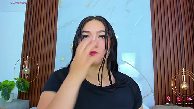miabelluci1 stripchat live cam model