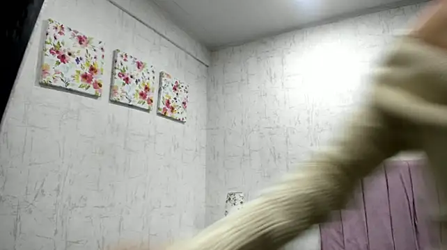 Mia_Owensl stripchat live cam model