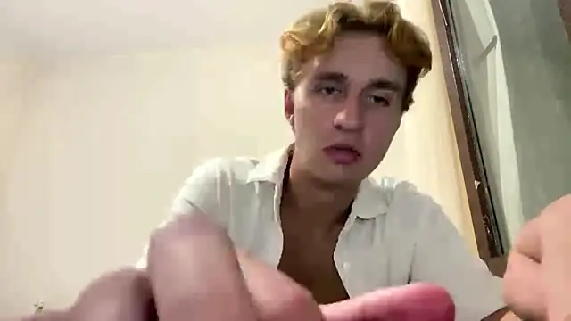 MarvinLur stripchat live cam model