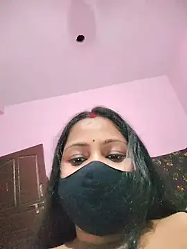 Shristi_live stripchat live cam model