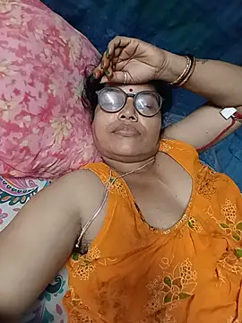 Sudipa_12 stripchat live cam model