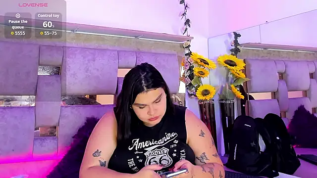 Mia-Stanly stripchat live cam model