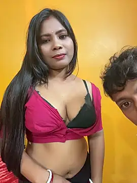 RedQQueen stripchat live cam model