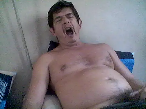 Marobronco stripchat live cam model