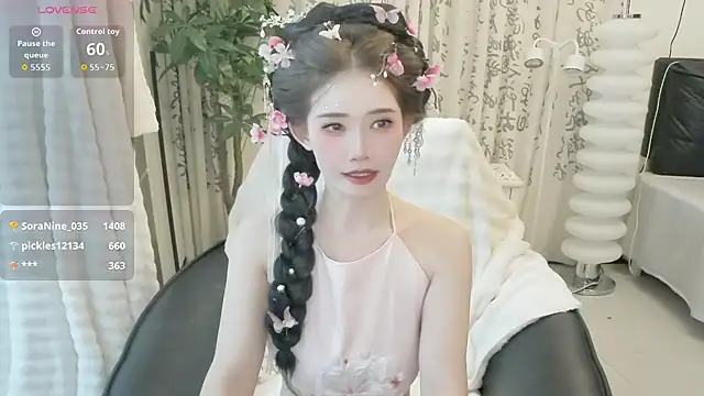 LIN-AN stripchat live cam model