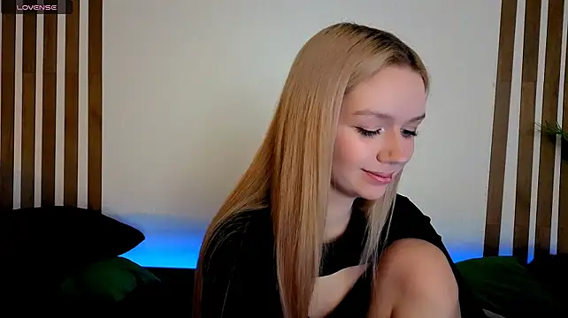 viyy stripchat live cam model