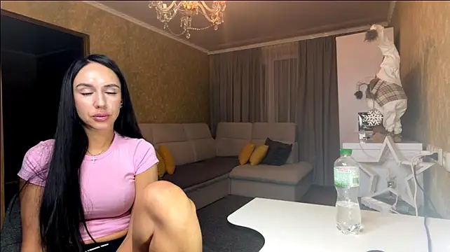 RinAurea stripchat live cam model