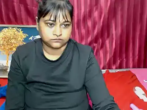 indian_glitter stripchat live cam model