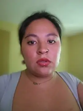 Amarom19 stripchat live cam model