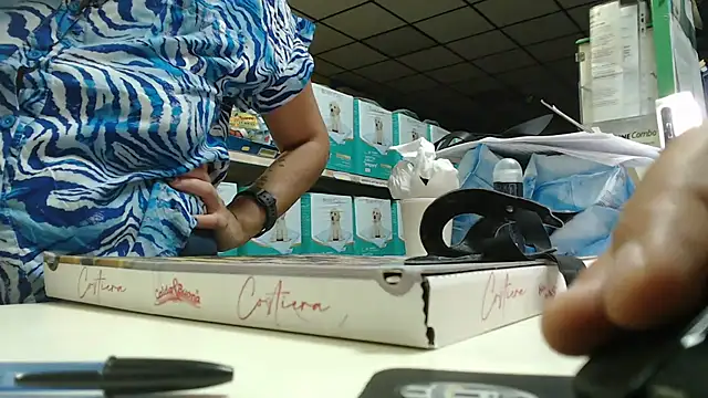 CpLauraMauro stripchat live cam model