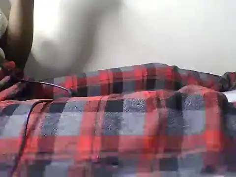 Novaseduce stripchat live cam model