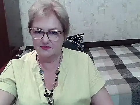Renata62011 stripchat live cam model