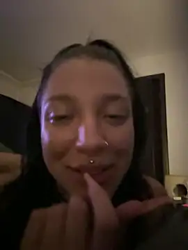 I_amRedVelvet stripchat live cam model
