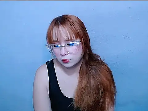 SubLayla01 stripchat live cam model