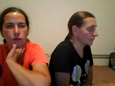DanicaFey stripchat live cam model