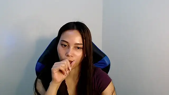 Yumi_sugar stripchat live cam model