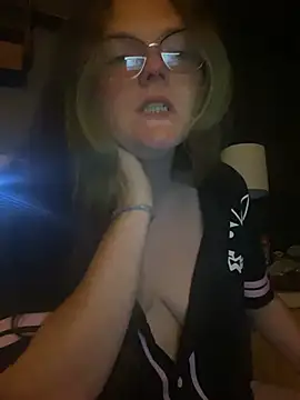 Kinkycpl_69 stripchat live cam model