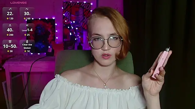 alisa_cutiepie stripchat live cam model